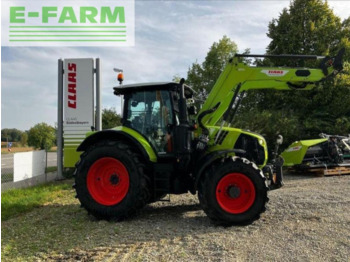 Trator CLAAS Arion 530