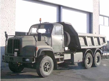 SAURER D330 - Camião basculante