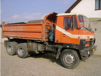 Tatra 815 S3 6x6 - Camião basculante