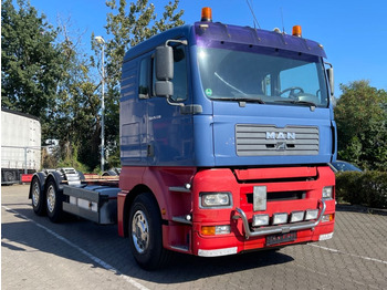 MAN MAN TGA 26.530  /Blatt Luft /Manual Gearbox/2003  - Camião chassi