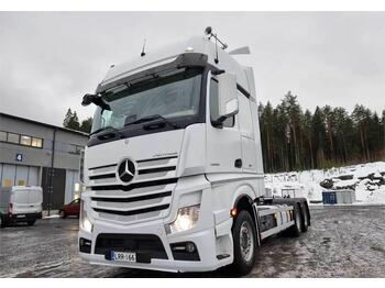Camião polibenne Mercedes-Benz Actros 2653L DNA - Koukkulaite