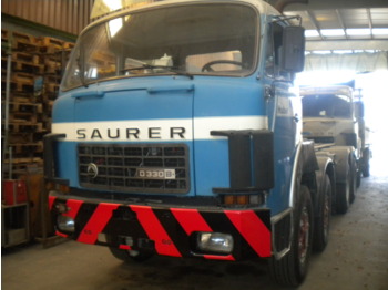 SAURER BERNA D4 KT-B - Camião transportador de contêineres/ Caixa móvel