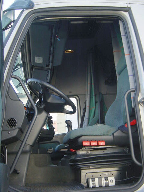 Camião de caixa aberta/ Plataforma FH New 12-420 6x2 FH New 12-420 6x2 Standheizung: foto 4