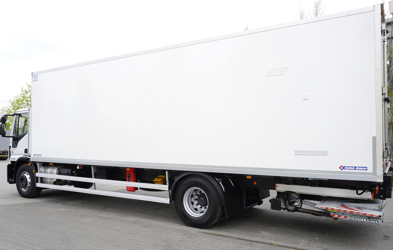 Camião frigorífico IVECO Eurocargo 190-280L E6 4x2 / Refrigerator / Dhollandia DHSM.20 tail lift / 21 pallets: foto 3
