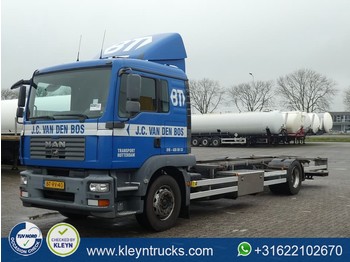 Camião transportador de contêineres/ Caixa móvel MAN 18.240 TGM ll manual airco: foto 1
