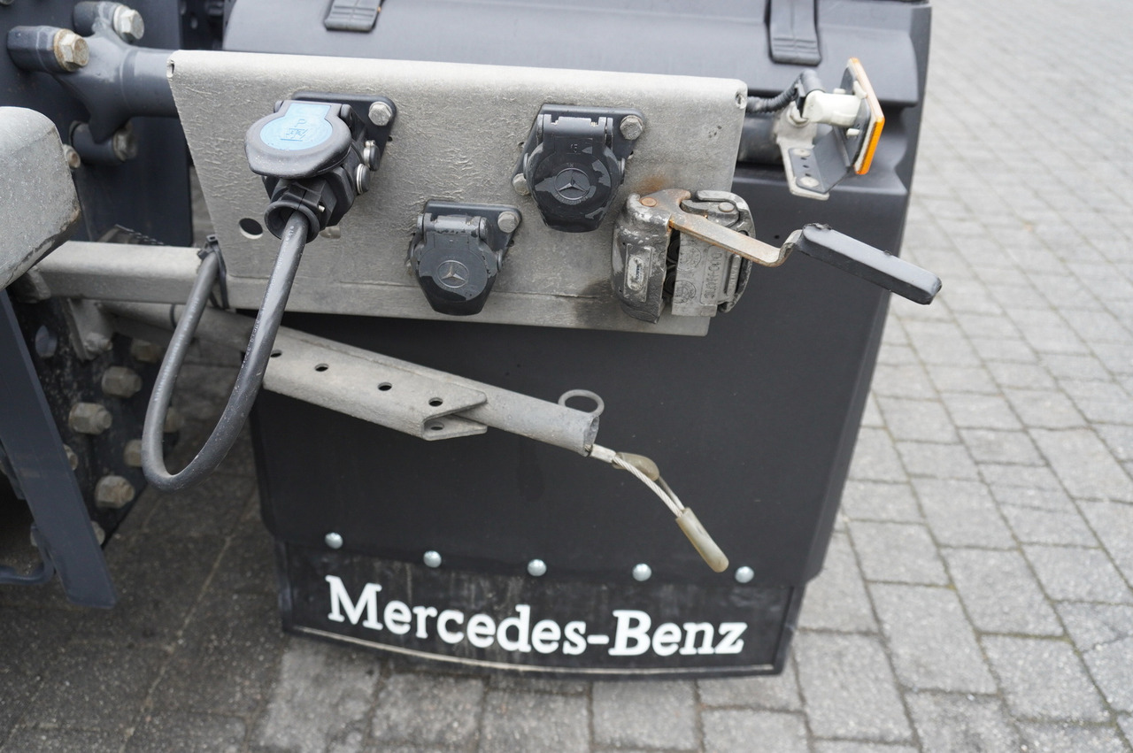 Camião chassi MERCEDES-BENZ Actros MP5 2542 Giga / Low Deck / BDF / 6×2 / E6: foto 37