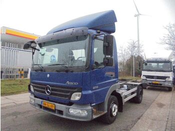 Camião transportador de contêineres/ Caixa móvel Mercedes-Benz Atego 816: foto 1