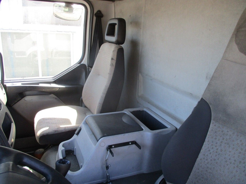 Camião chassi Renault Midlum 220 DXI , Airco , Manual , euro 4: foto 10