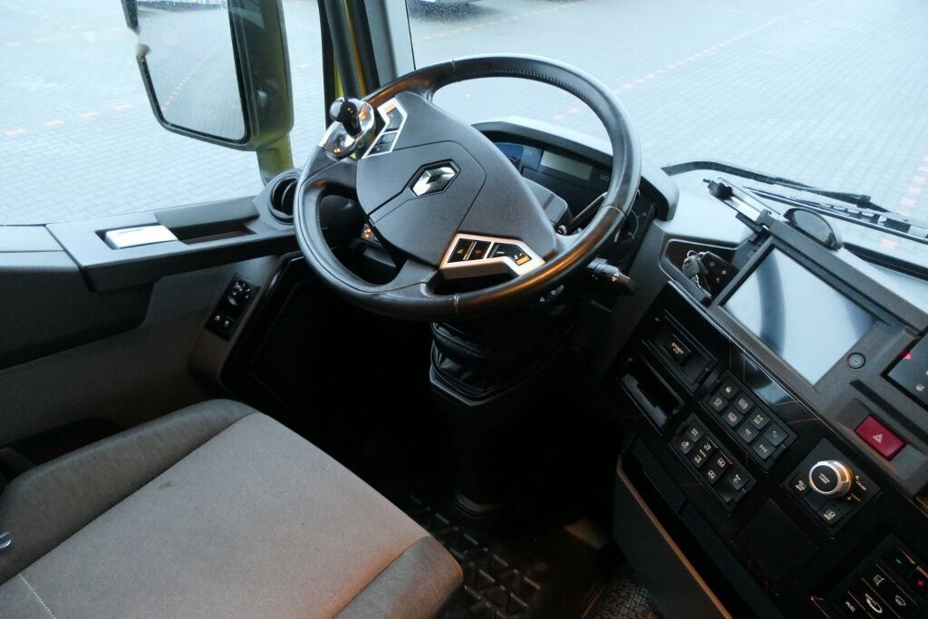 Camião de lona Renault T 460 Curtain side 9,15 m + tail lift: foto 43