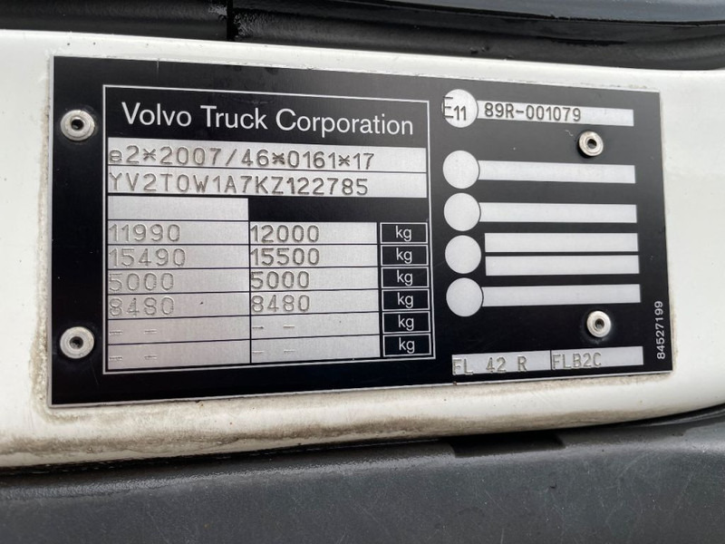 Camião furgão Volvo FL verhuiswagen 2019 only 133.000 km: foto 12