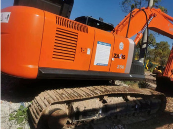 Escavadora de rastos HYUNDAI