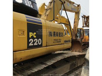 Escavadora de rastos KOMATSU PC220-7