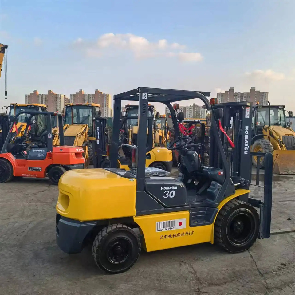 Empilhadeira a diesel good condition komatsu used forklift FD30 3 ton FD50 FD70 forklift competitive price: foto 5