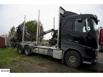 Reboque florestal VOLVO FH16 550 6x4 Timber Truck with Crane and Trailer: foto 1