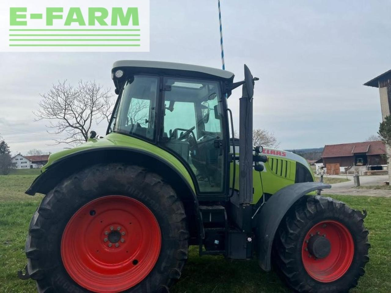 Trator CLAAS arion 520: foto 3