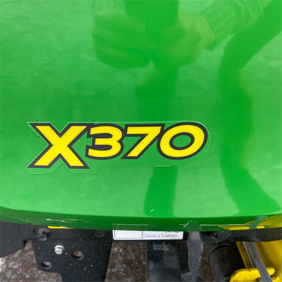 Cortador de grama John Deere X370: foto 20