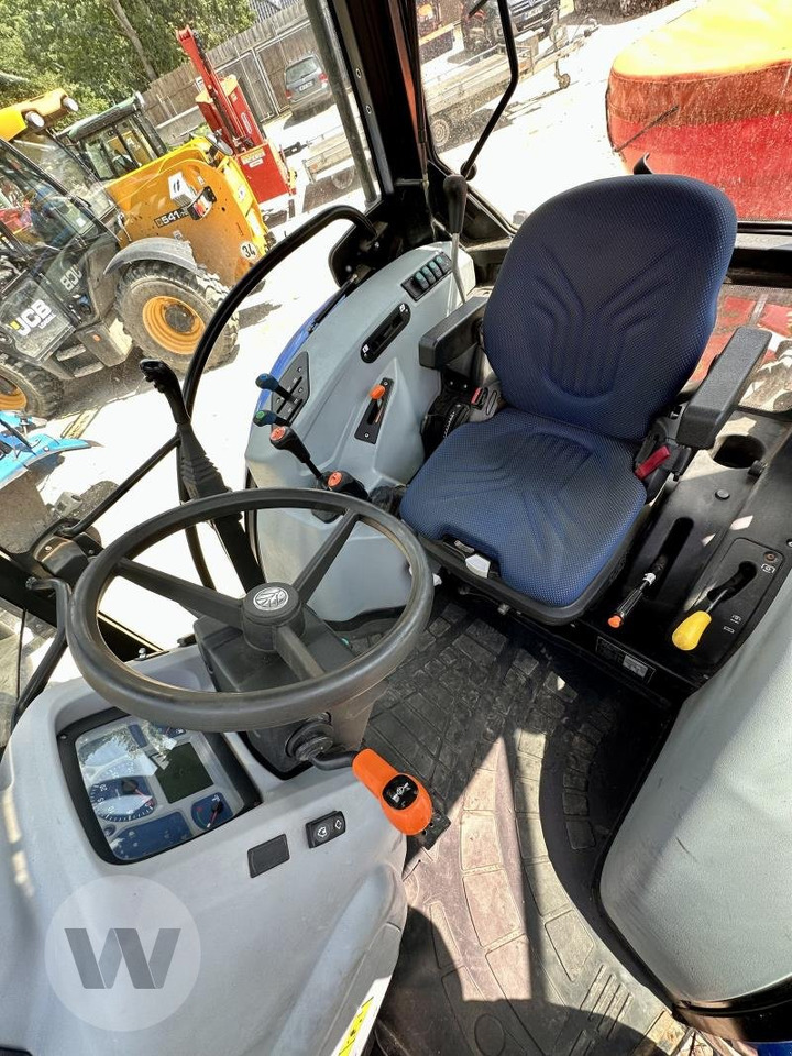 Trator New Holland T 4.65: foto 12