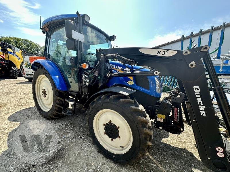 Trator New Holland T 4.65: foto 9