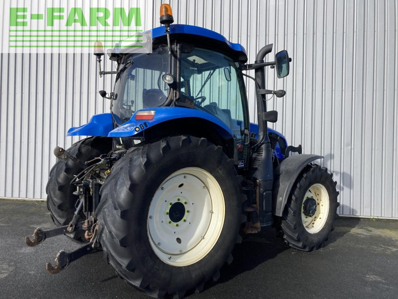 Trator New Holland t6.140 electro command: foto 5