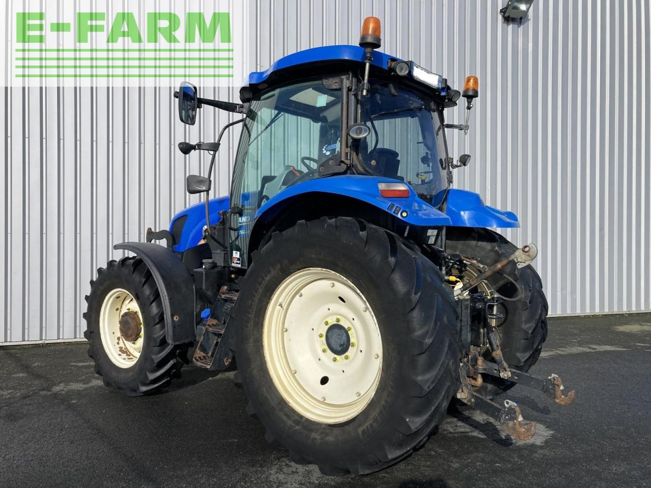 Trator New Holland t6.140 electro command: foto 4