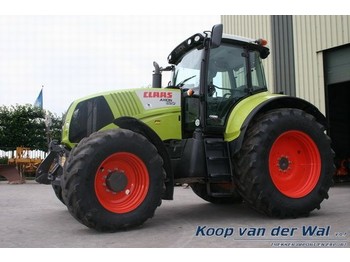 Claas/Renault Axion 820 - Trator