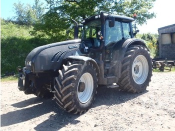 Valtra T202 4Wd - Trator