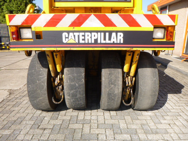 Compactador de pneus CATERPILLAR PS-300B: foto 8