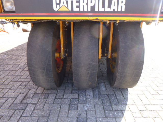 Compactador de pneus CATERPILLAR PS-300B: foto 10