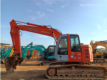 Escavadora de rastos Hitachi ZX135: foto 1