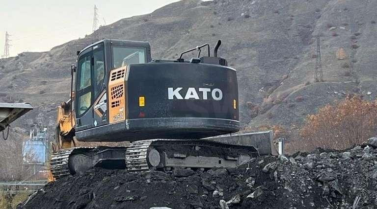 Escavadora de rastos Kato HD514MR: foto 3
