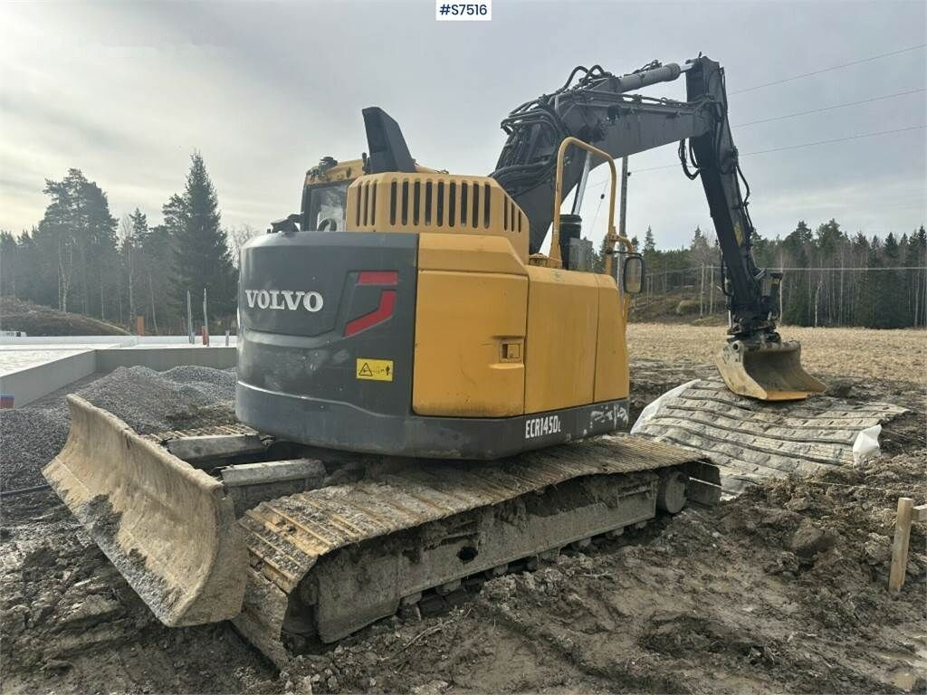 Escavadora de rastos Volvo ECR145DL Crawler excavator with rotor and buckets: foto 5