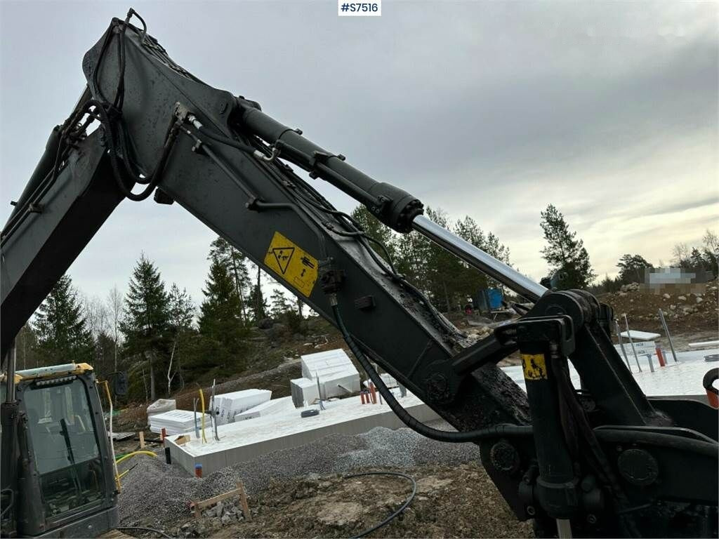Escavadora de rastos Volvo ECR145DL Crawler excavator with rotor and buckets: foto 48