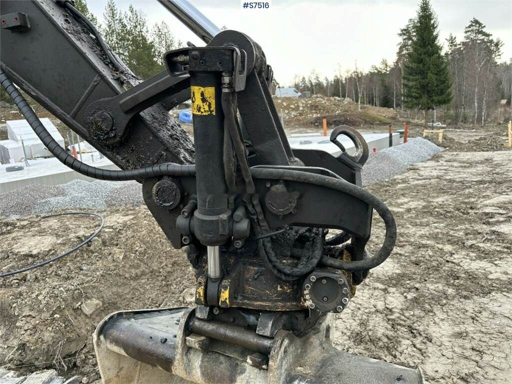 Escavadora de rastos Volvo ECR145DL Crawler excavator with rotor and buckets: foto 50
