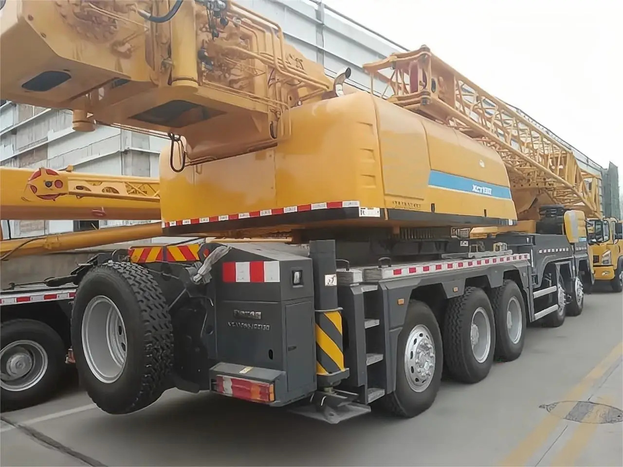 Grua móvel XCMG 130ton truck crane XCT130 used crane trucks: foto 20