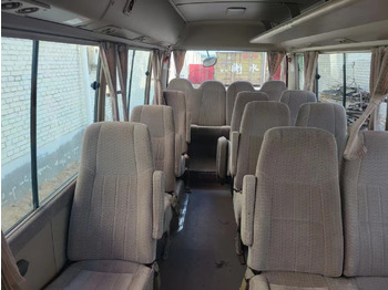 Minibus, Furgão de passageiros TOYOTA Coaster bus passenger van coach city bus: foto 5