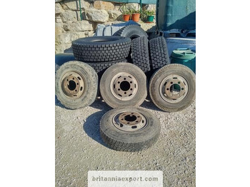 Jante por Camião 4 x used 7.50-16 LT tyres on 6 studs rims for Toyota Dyna 300: foto 1
