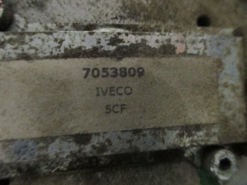 Sistema de arrefecimento por Camião Iveco 504236556 viscoos koppeling HI WAY EURO 6: foto 4