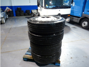 Continental Reifen Für LKW - Gebraucht - Jantes e pneus
