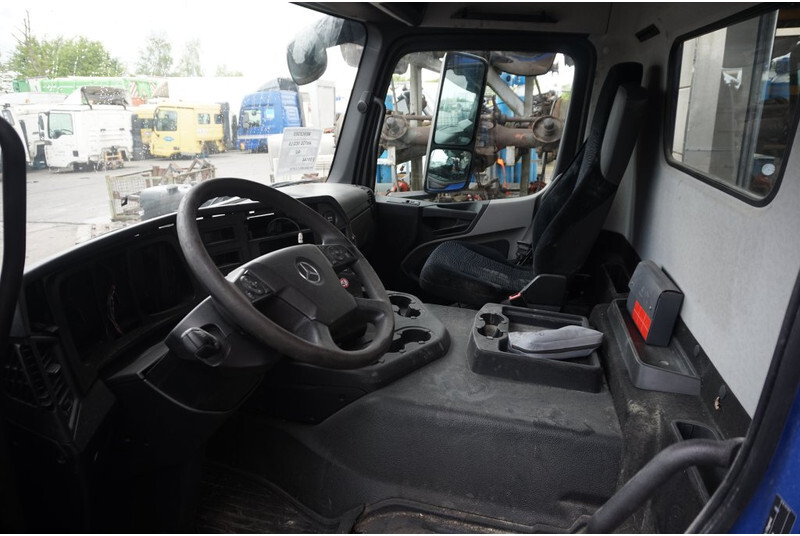 Cabine e interior por Camião Mercedes-Benz ANTOS S-CAB CLASSICSPACE 320MM MM TUNNEL: foto 5
