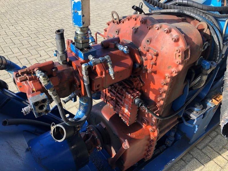 Motor Sisu Valmet Diesel 74.234 ETA 181 HP diesel enine with ZF gearbox: foto 13