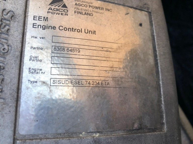 Motor Sisu Valmet Diesel 74.234 ETA 181 HP diesel enine with ZF gearbox: foto 4