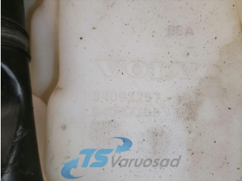 Limpador de pára-brisa por Camião Volvo Windscreen washer fluid tank 84092257: foto 4