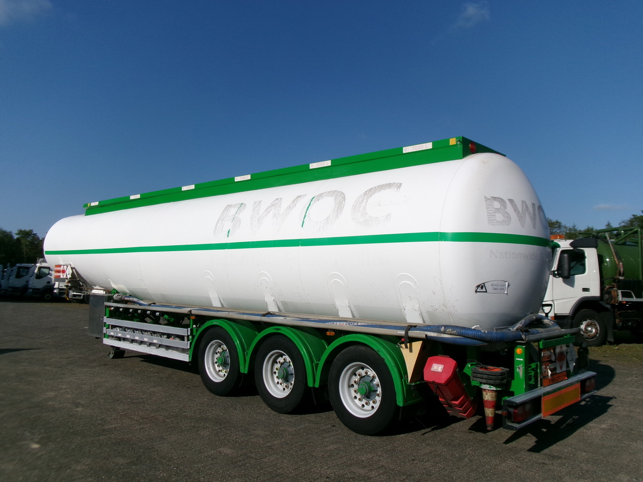 Semirreboque tanque para transporte de combustível Feldbinder Fuel tank alu 42 m3 / / 6 comp + pump: foto 3