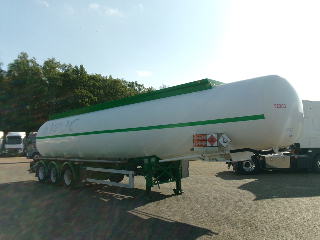 Semirreboque tanque para transporte de combustível Feldbinder Fuel tank alu 42 m3 / / 6 comp + pump: foto 2