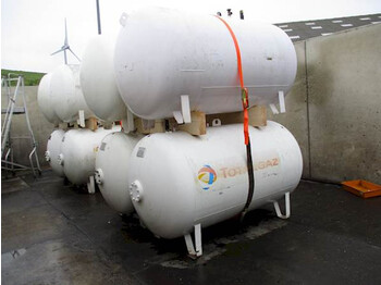 Semirreboque tanque LPG / GAS GASTANK 2700 LITER: foto 2