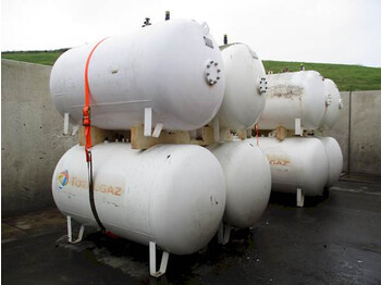 Semirreboque tanque LPG / GAS GASTANK 2700 LITER: foto 3