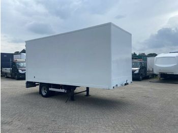 Semi-reboque furgão closed box trailer 5500 kg total weight: foto 1