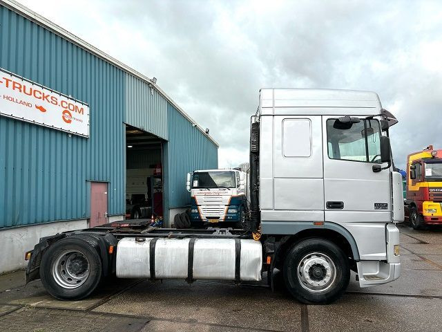 Tractor DAF 95.430 XF SPACECAB (EURO 2 / ZF16 MANUAL GEARBOX / AIRCONDITIONING / 870 LITER DIESELTANK / SUNVISOR): foto 5