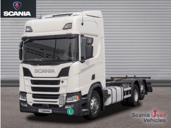 Camião transportador de contêineres/ Caixa móvel SCANIA R 450