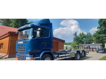 Camião transportador de contêineres/ Caixa móvel SCANIA R 490